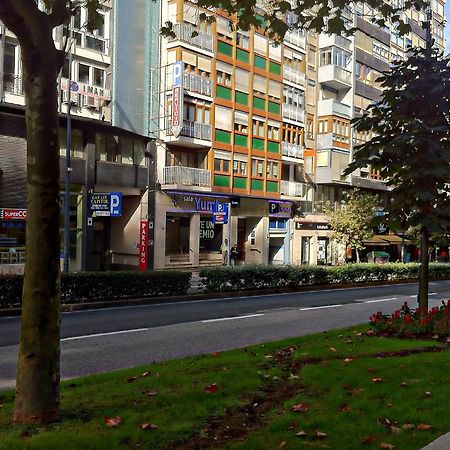 Hostal Del Carmen Сантандер Экстерьер фото